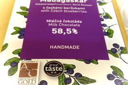 Czekolada mleczna z czeskimi borówkami Madagaskar 58.5%